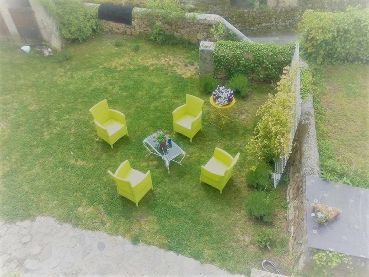 Un Petit Coin De Paradis Gluiras Bagian luar foto